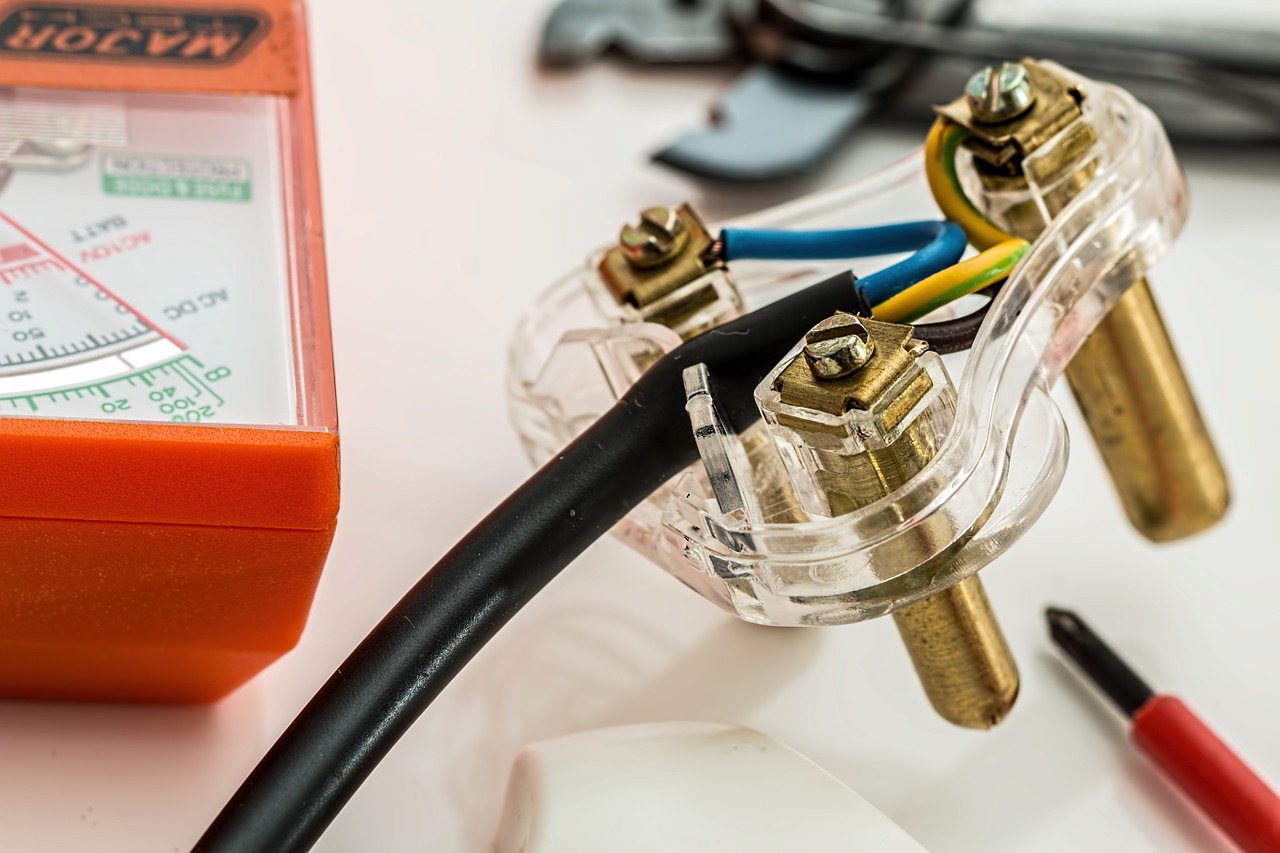 Dans quels cas procéder à une rénovation électrique ?